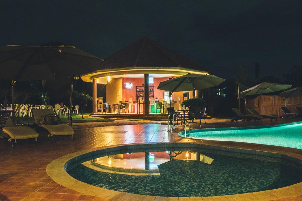 Nile Village Hotel & Spa 진자 외부 사진
