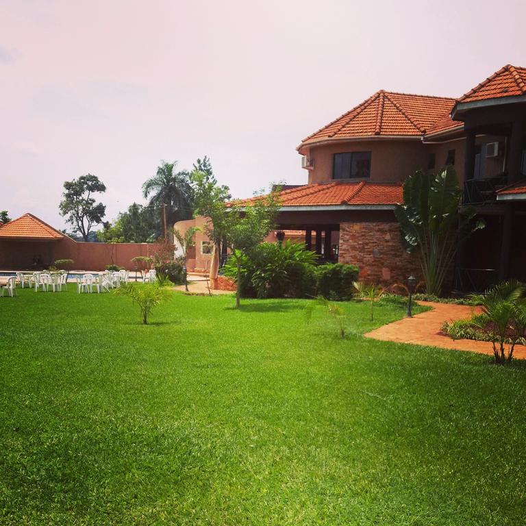 Nile Village Hotel & Spa 진자 외부 사진