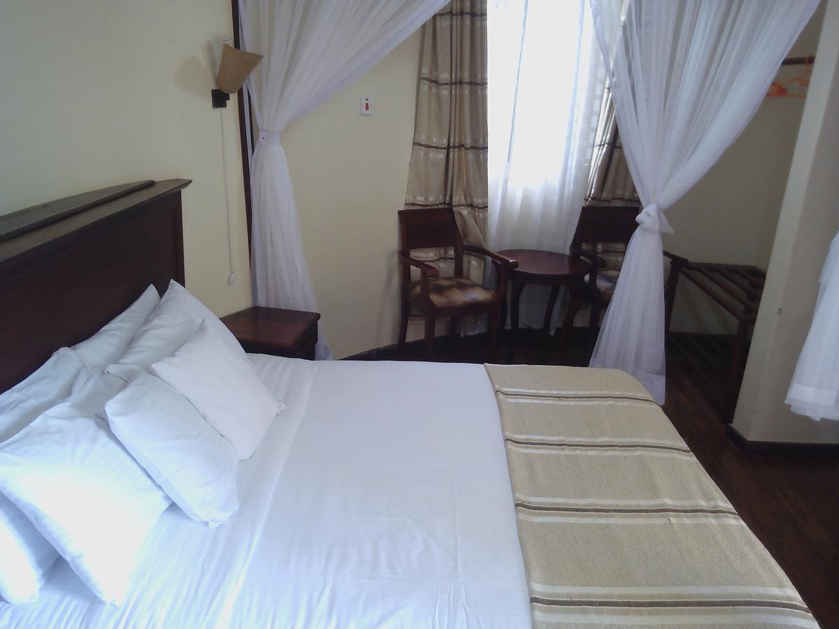 Nile Village Hotel & Spa 진자 외부 사진